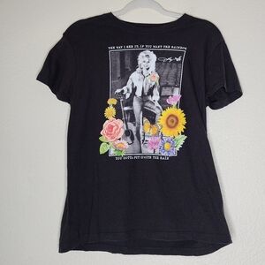 Dolly Parton Rainbow Tee S